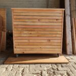 Douglas plantenbak met horizontale planken op wielen