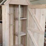 Douglas puntdak kast met verdeling