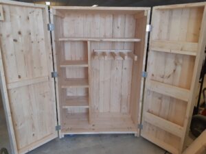Steigerhouten zadelkast