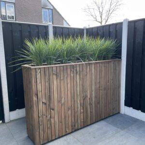 Douglas plantenbak met zwevend effect