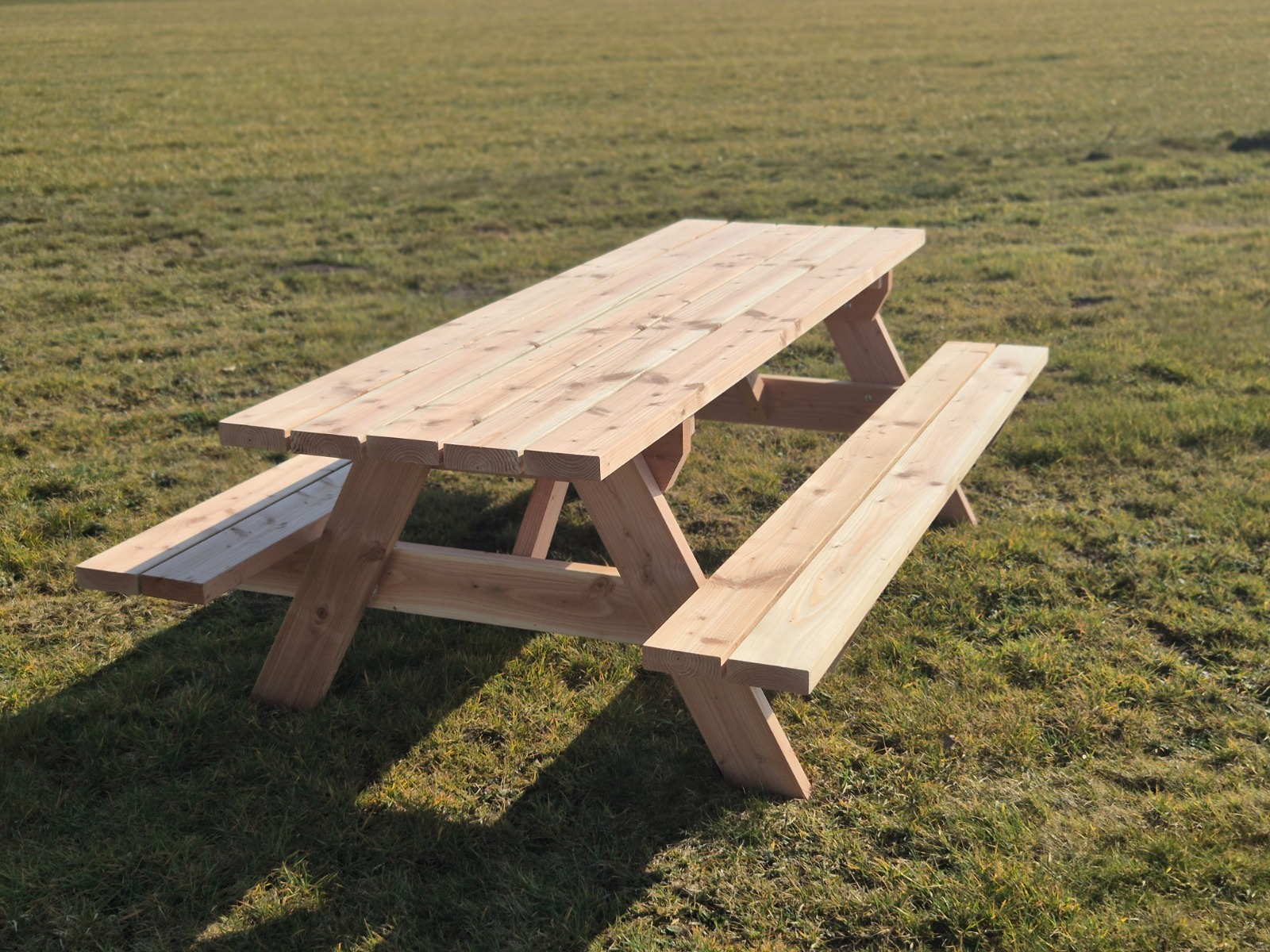 Douglas tafel "Texel"